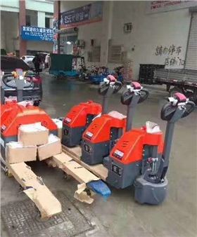 電動(dòng)搬運(yùn)車