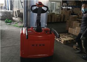 常州電動(dòng)堆高車