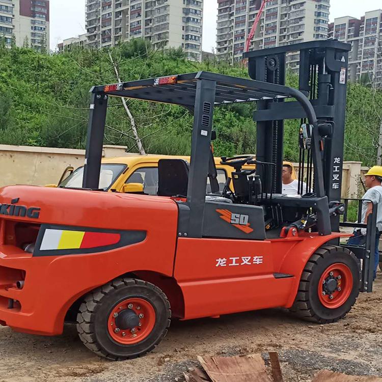 龍工叉車